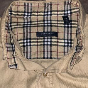 Burberry’s Vintage Unique Men’s XL Button Down shirt Nova Check Mint Condition
